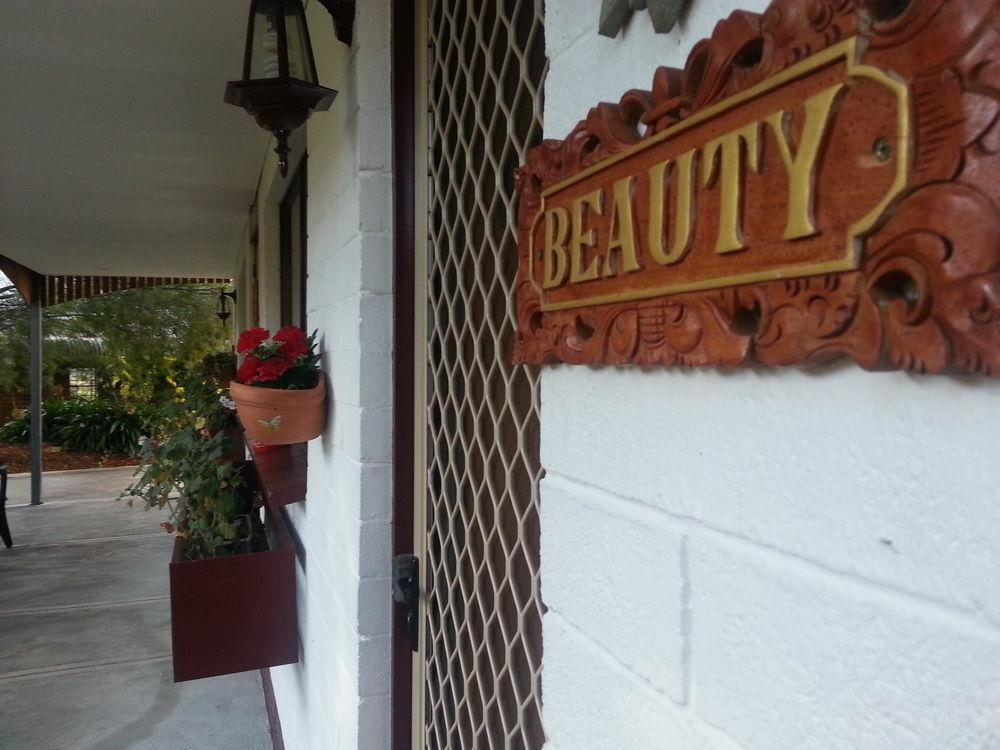 Alpenhorn Holiday Units Mount Beauty Exterior foto
